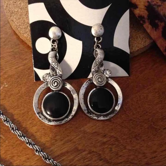 Greek Earring & Necklace Set - Picture 2 of 3